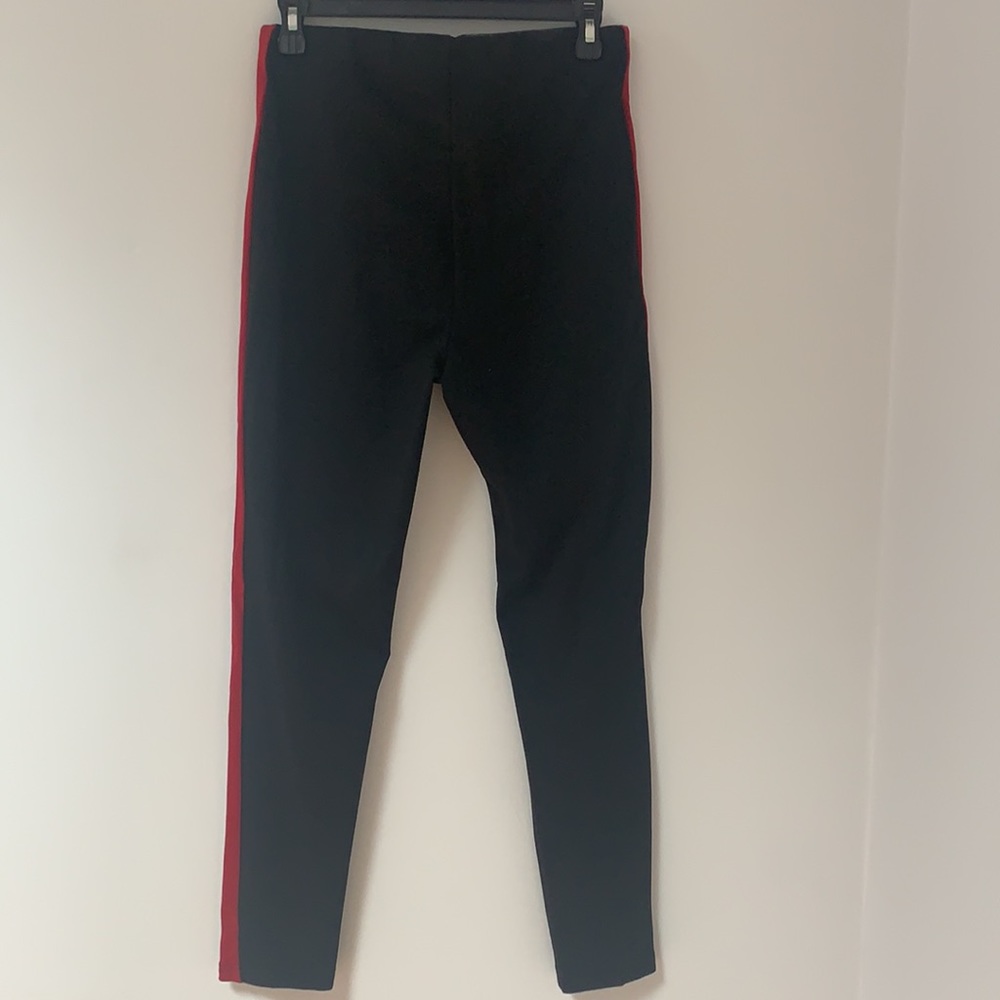 StreetWear Society Stripe Red & White Leggings - Picture 5 of 5